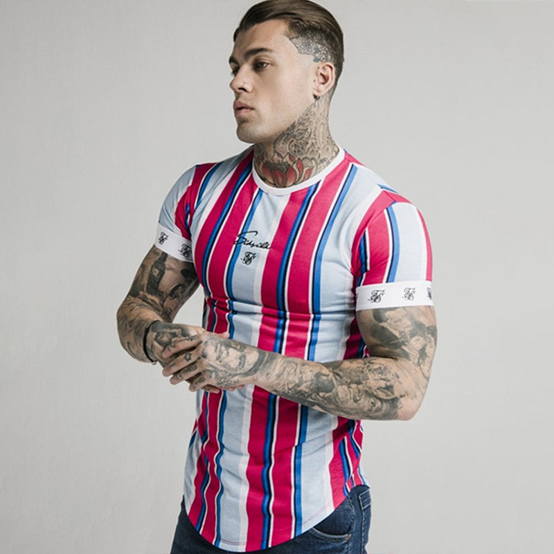 Camiseta esportiva listrada masculina