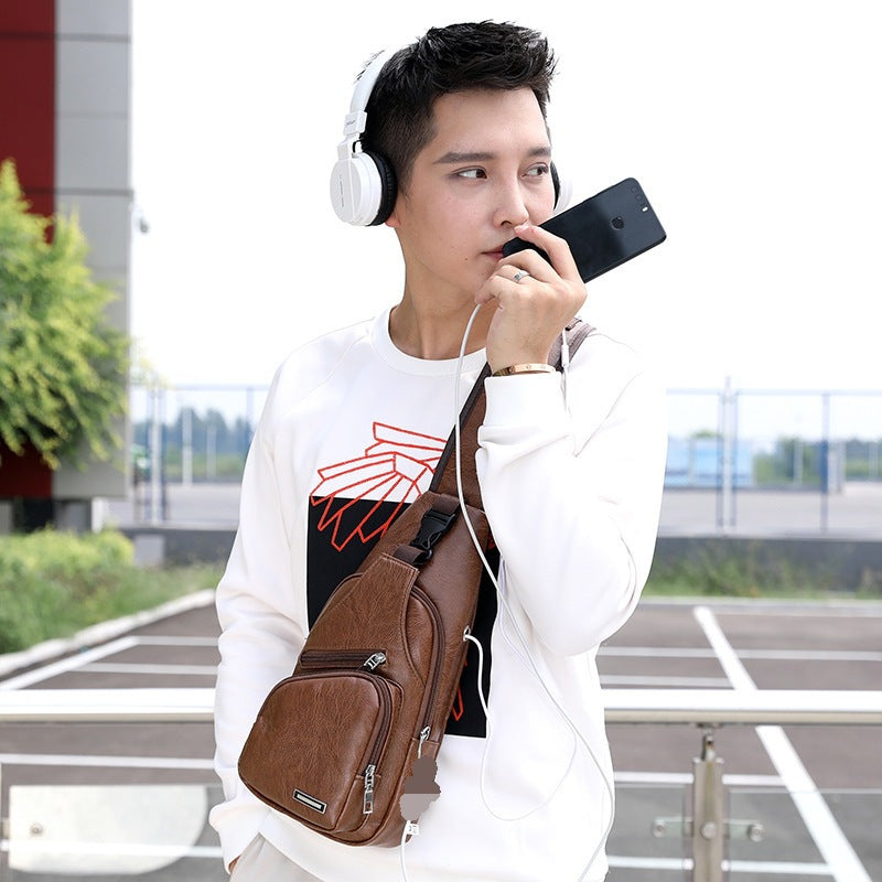 A nova bolsa de peito antirroubo com carregamento USB masculina