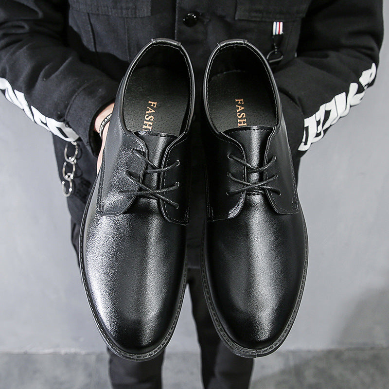 Sapatos casuais masculinos Sapatos masculinos coreanos pretos para jovens Sapatos sociais britânicos de sola macia Sapatos masculinos de sola macia Sapatos de trabalho de outono