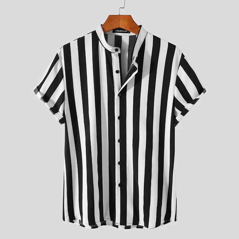 Camisa listrada casual slim-fit com lapela para jovens