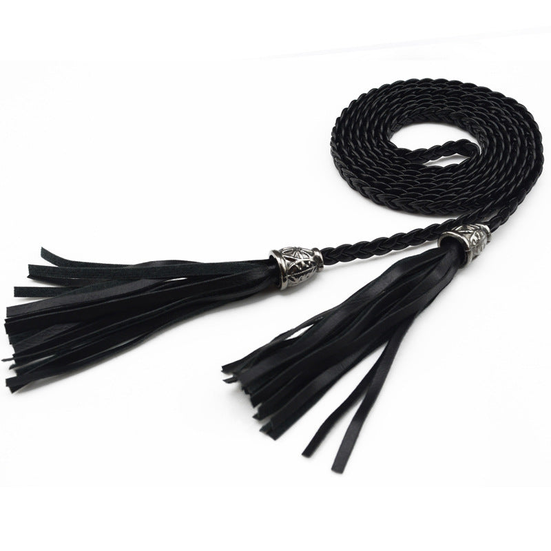 Cinto feminino trançado com borla decorativa na cintura
