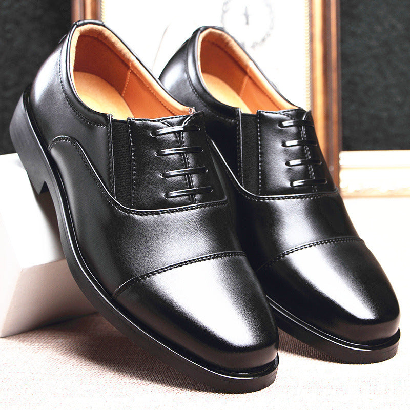 Sapatos casuais masculinos de couro para negócios