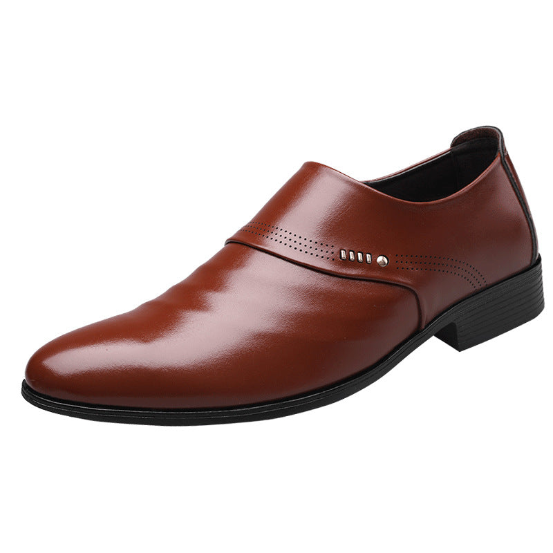 Sapatos casuais de couro pontudo