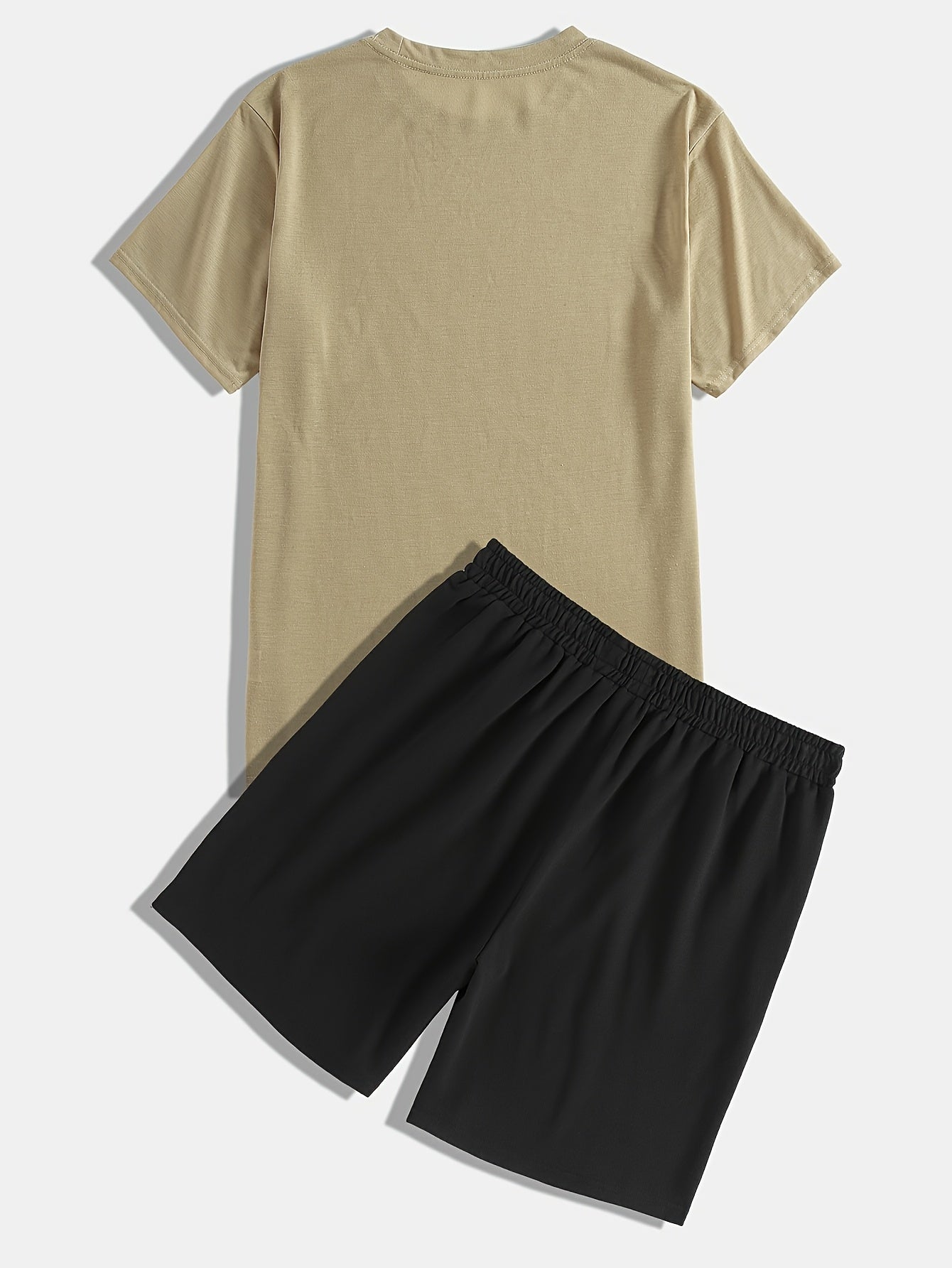 breathable sportswear set built for summer moves and outdoor fun.