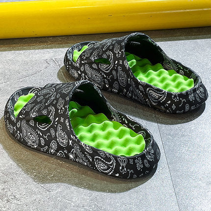 Chinelos Step On Shit Masculinos Verão Massagem Sola Macia Uso Externo Antiderrapante