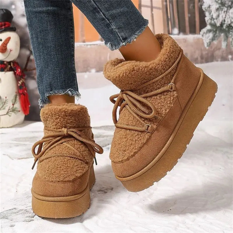Winter-ready comfort. Snow boots designed for icy days, with fleece lining, secure grip, and effortless slip-on style.