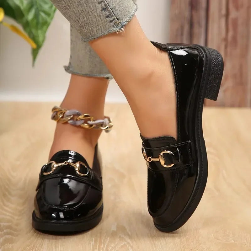 Women's Flat LoafersRetro Round Head Small Leather Shoes Soft Sole Foreign Trade Large Size Trend Zapatos Baratos Liquidaci...