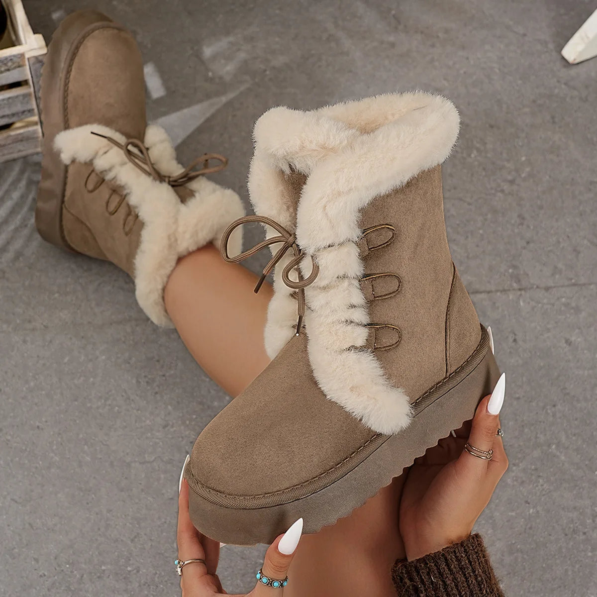 Women’s Winter Snow Boots – Thick sole, fleece-lined, tie-on, mid-calf.