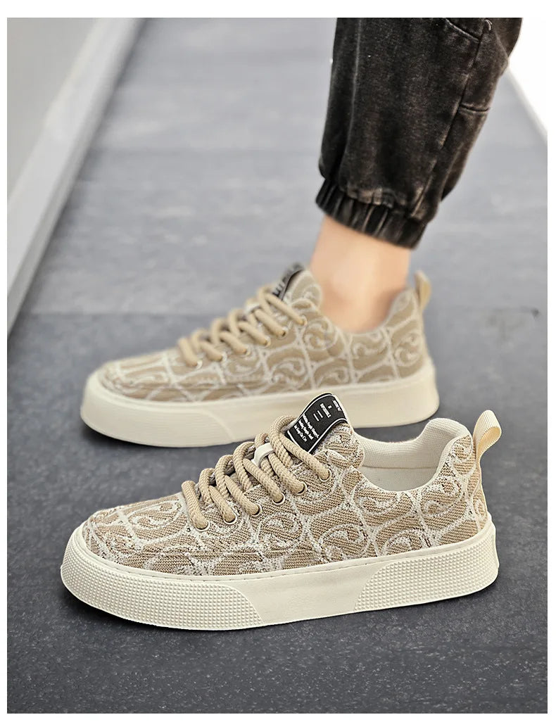 "2025 Men's Canvas Sneakers – Stylish, Durable, Non-slip."