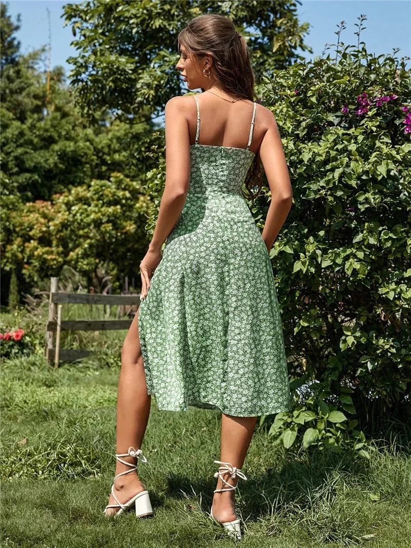 elegant and simple dress, spring/summer