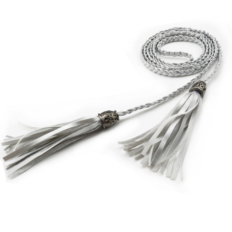 Cinto feminino trançado com borla decorativa na cintura