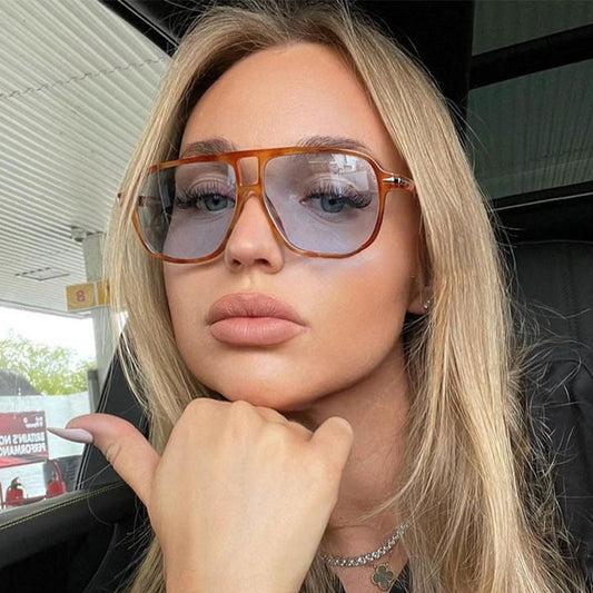 Gafas de sol elegantes con estampado retro de leopardo volador y sapo de doble haz
