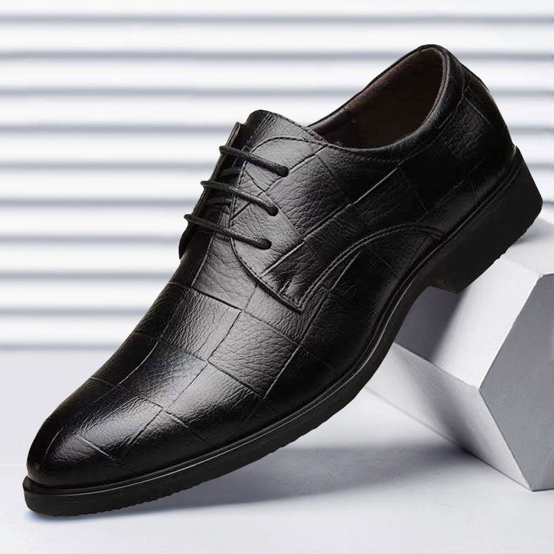 Sapatos de negócios britânicos com cadarço pretos casuais estilo coreano respiráveis