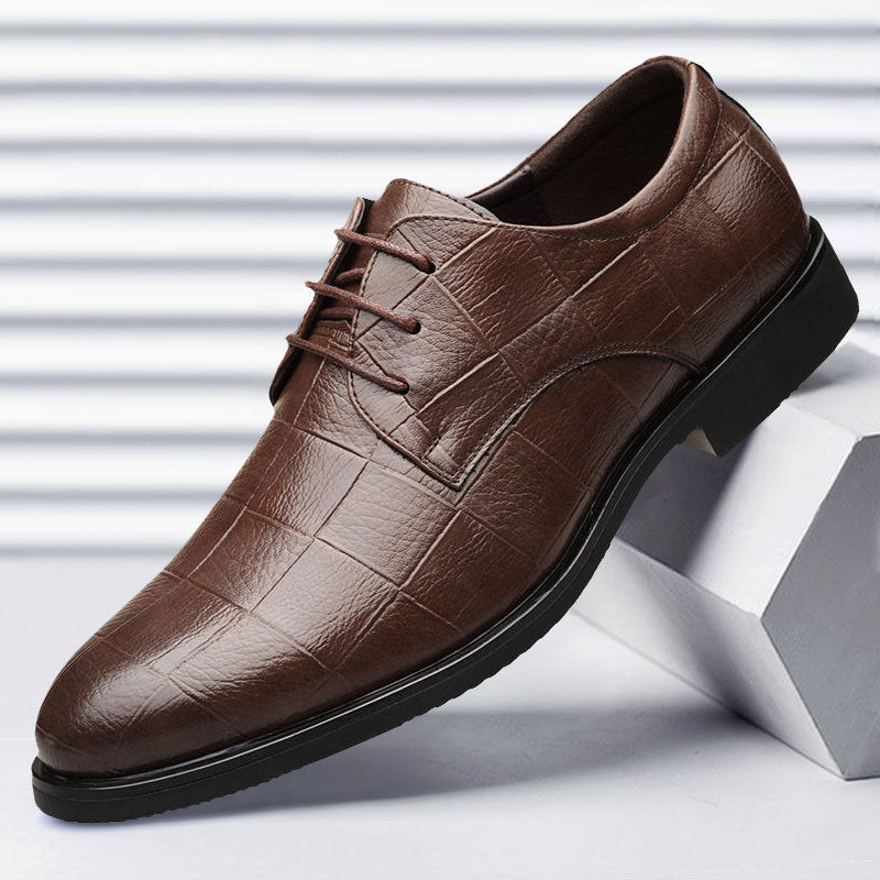 Sapatos de negócios britânicos com cadarço pretos casuais estilo coreano respiráveis